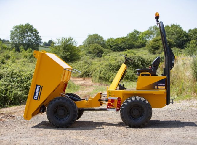 3-Tonne-Front-Tip-06-880x650
