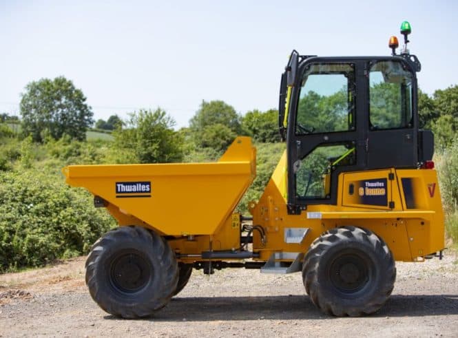 6-Tonne-Front-Tip-Cab-03-880x650