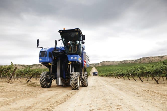 New Holland Braud 9090X Grape Harvester