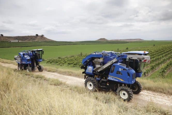 New Holland Braud 9090X Grape Harvester
